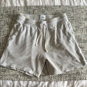 Reigning Champ Men's Gray Shorts Medium 7”